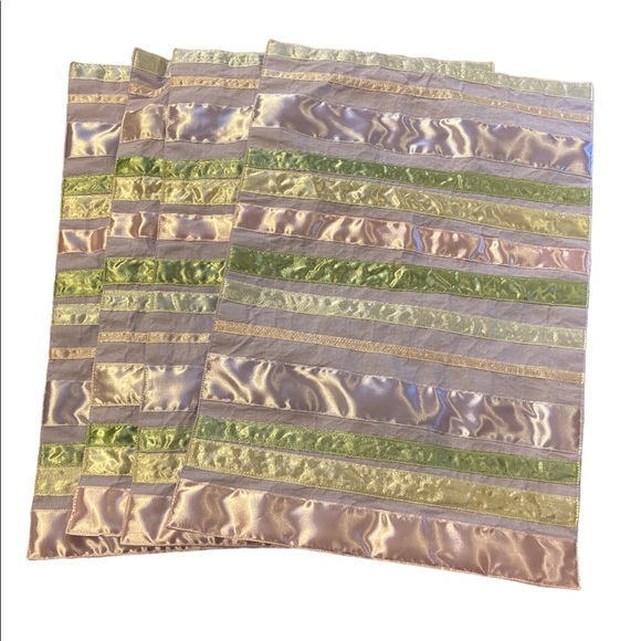 Other - ❗️5/$25❗️Spring Easter Striped Placemats Set of Four